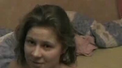 Slutty ingefær ønsker at få hendes røv trængt virkelig hårdt ind