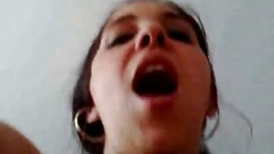 Carwash babe har sex med en stor pik