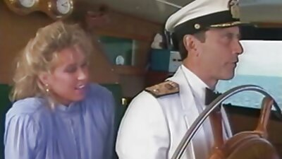 To brunette babes nyder grim gruppesex med deres hunks