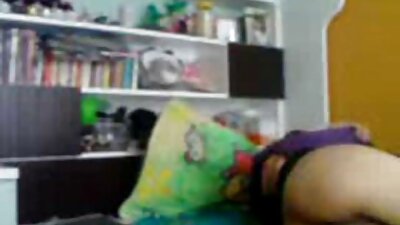 Attraktive malere Stephanie Moon og Dulce klar til trekløver